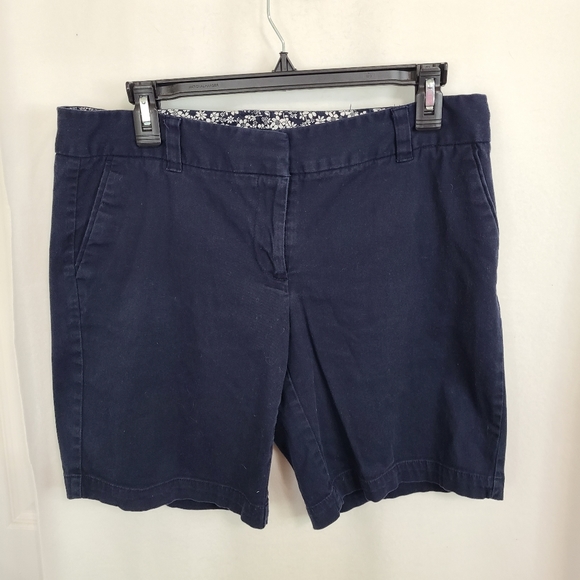 (539) Land and Sea Woman's Flat Front Shorts, Size: 10 Color: Navy Blue - Picture 5 of 15